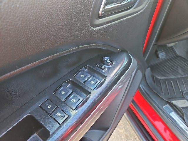 Used 2019 Chevrolet Colorado ZR2 AWD/4WD image 11