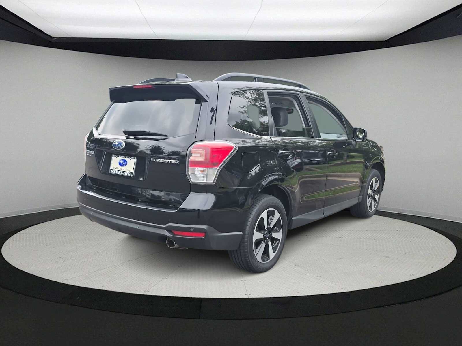 Used 2018 Subaru Forester 2.5i Limited AWD/4WD image 8