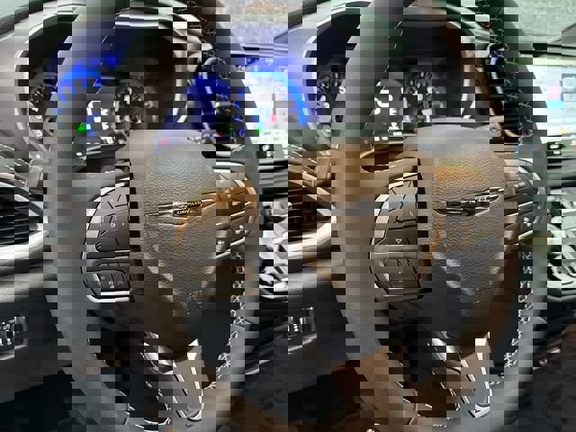 New 2026 Chrysler Pacifica Select image 16