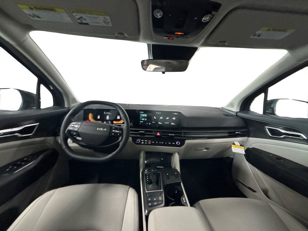 New 2026 Kia Sportage EX FWD image 18