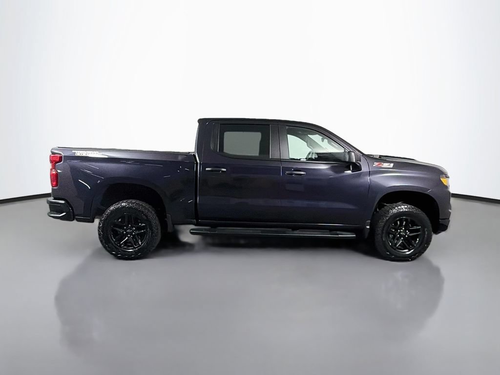 Used 2024 Chevrolet Silverado 1500 Custom Trail Boss AWD/4WD image 8