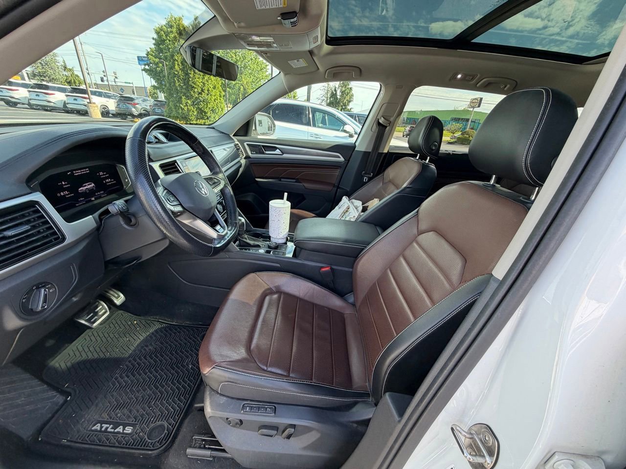 Used 2022 Volkswagen Atlas SEL Premium AWD/4WD image 10