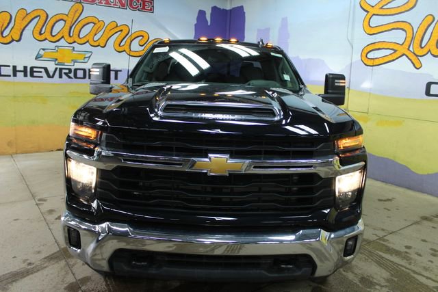 New 2026 Chevrolet Silverado 2500 LT image 3