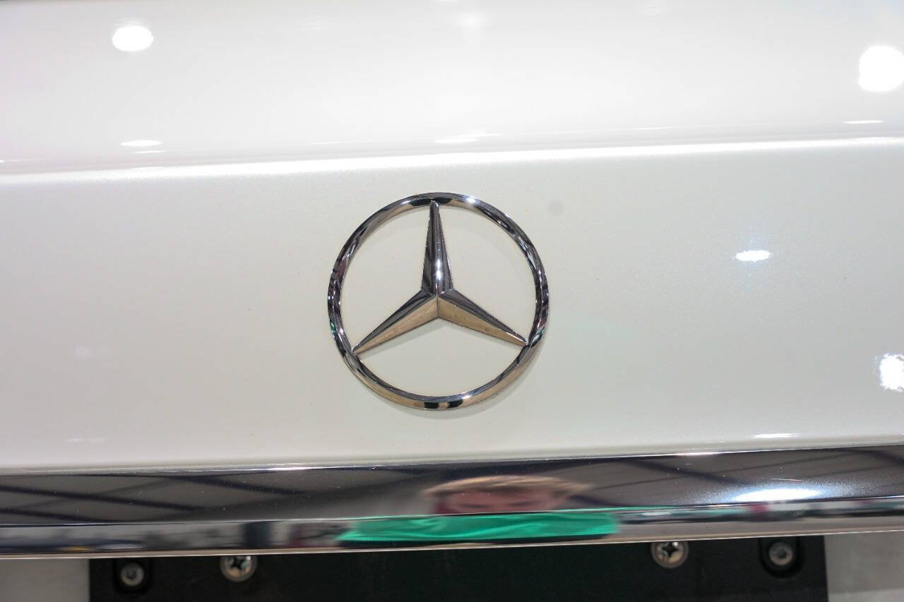 Used 2019 Mercedes-Benz S 450 Sedan image 24