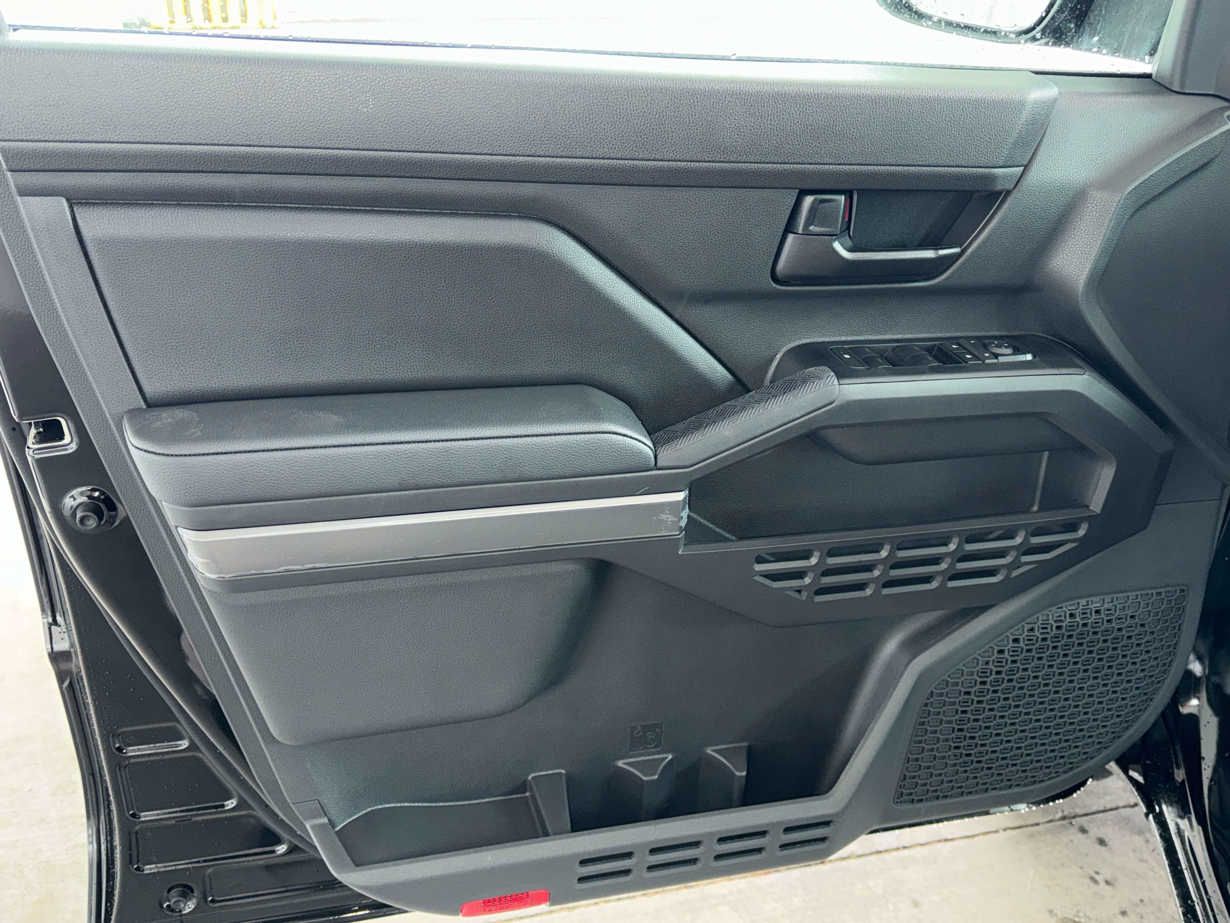 New 2026 Toyota Tacoma SR5 image 12