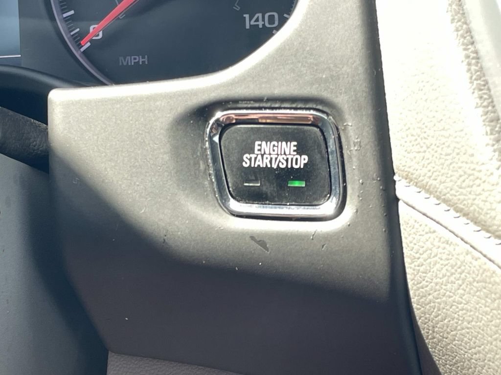 Used 2017 GMC Acadia SLE FWD image 25