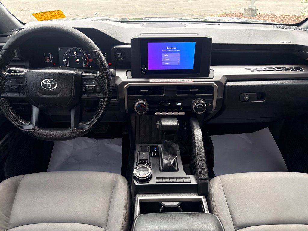 Used 2024 Toyota Tacoma SR5 AWD/4WD image 17
