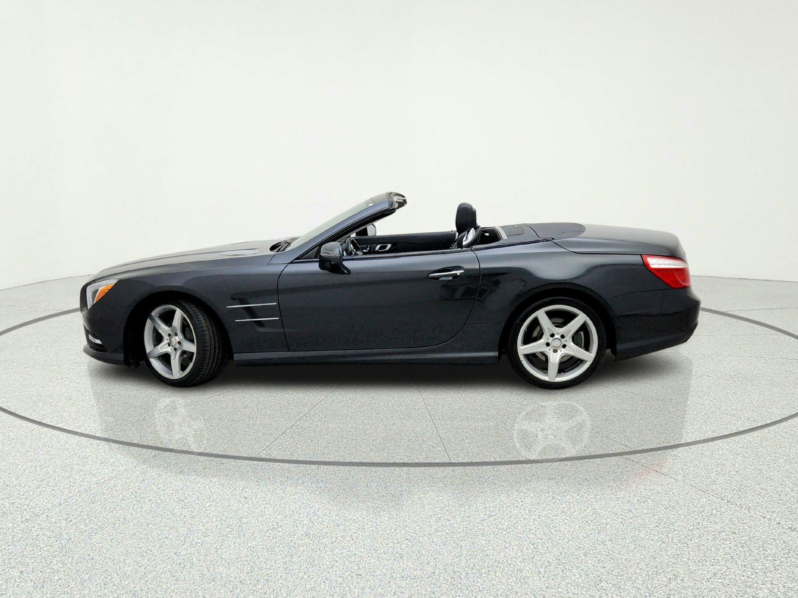 Certified 2016 Mercedes-Benz SL 550 image 14