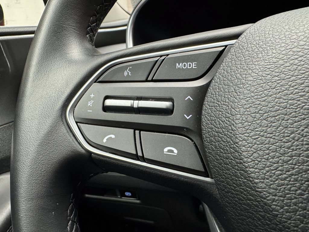 Used 2022 Hyundai Santa Fe XRT AWD/4WD image 16