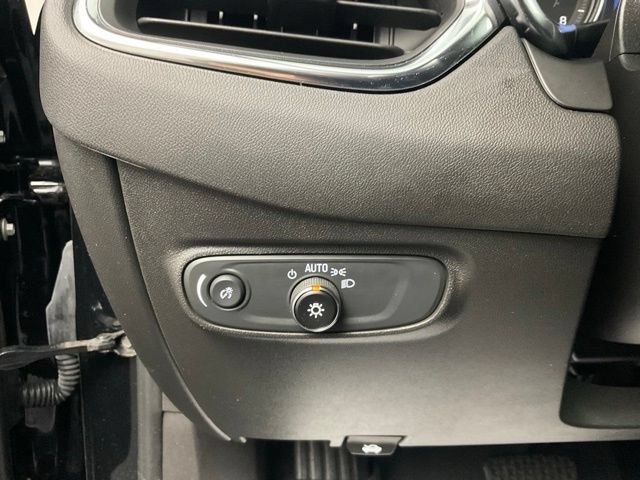 Certified 2024 Chevrolet Equinox LT w/ LPO, Floor Liner Package FWD image 15