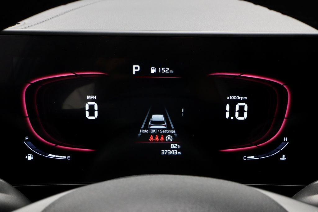 Used 2025 Kia Sportage EX w/ Premium Package FWD image 28