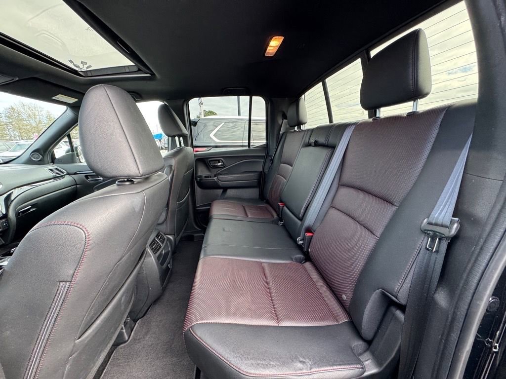 Used 2020 Honda Ridgeline Black Edition image 13