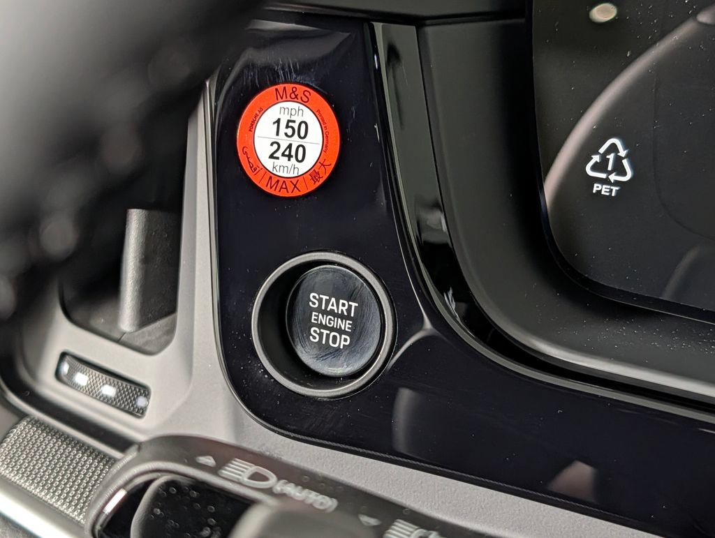 New 2026 Porsche Cayenne Coupe AWD/4WD image 36