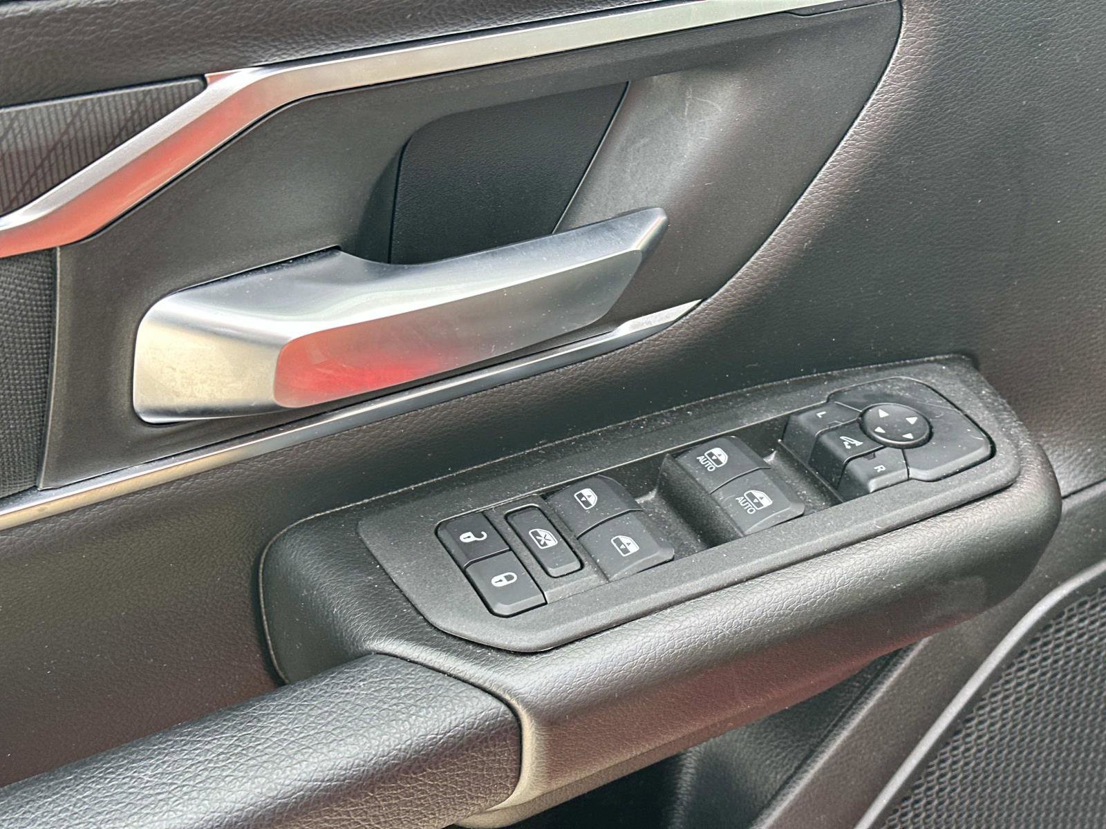 Used 2025 RAM 1500 Big Horn image 15