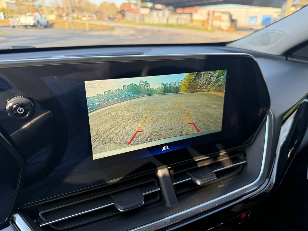 New 2026 Chevrolet Trax ACTIV w/ Sunroof Package image 16