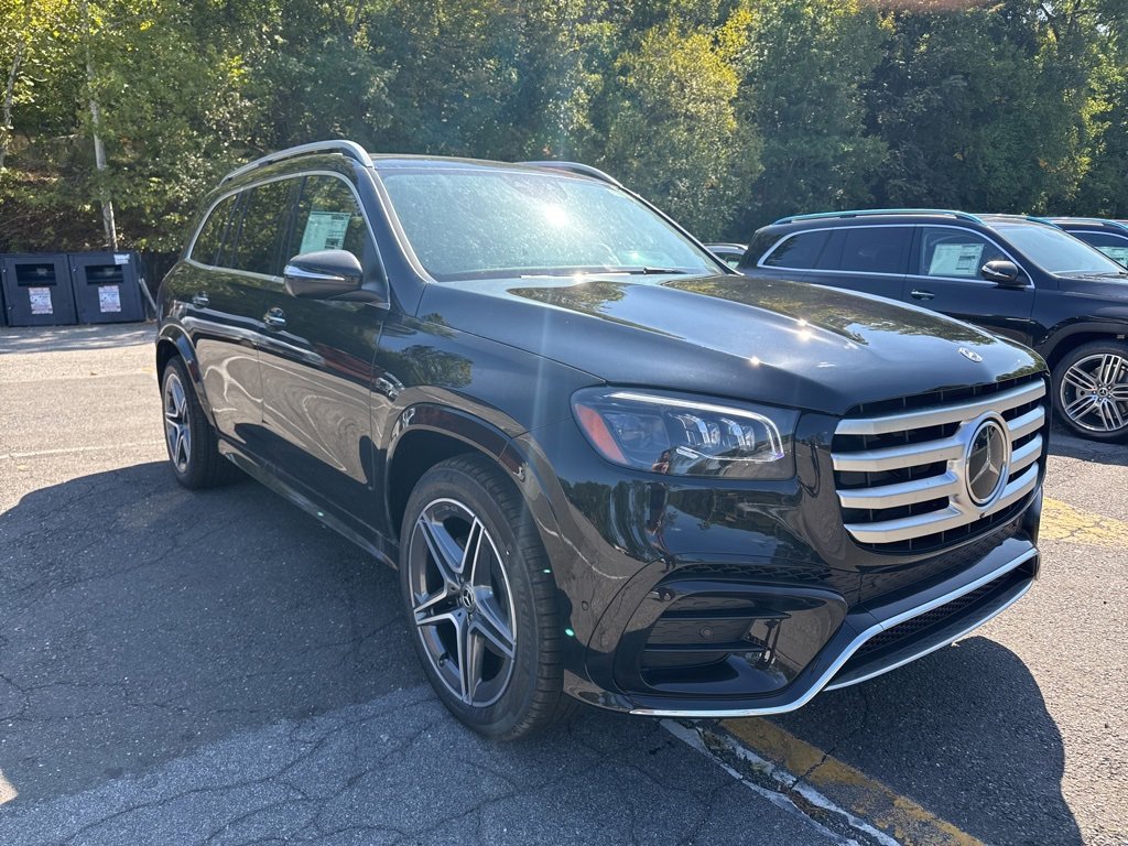 New 2026 Mercedes-Benz GLS 450 4MATIC image 1
