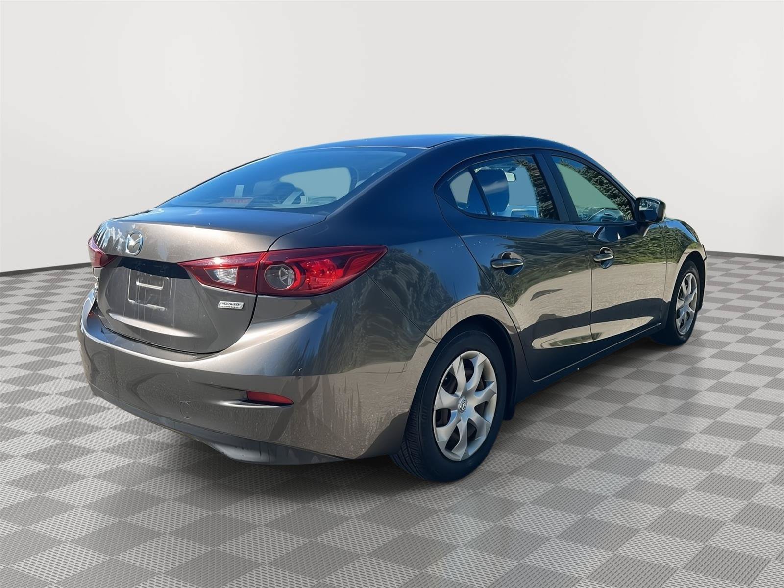 Used 2014 MAZDA MAZDA3 i Sport FWD image 24