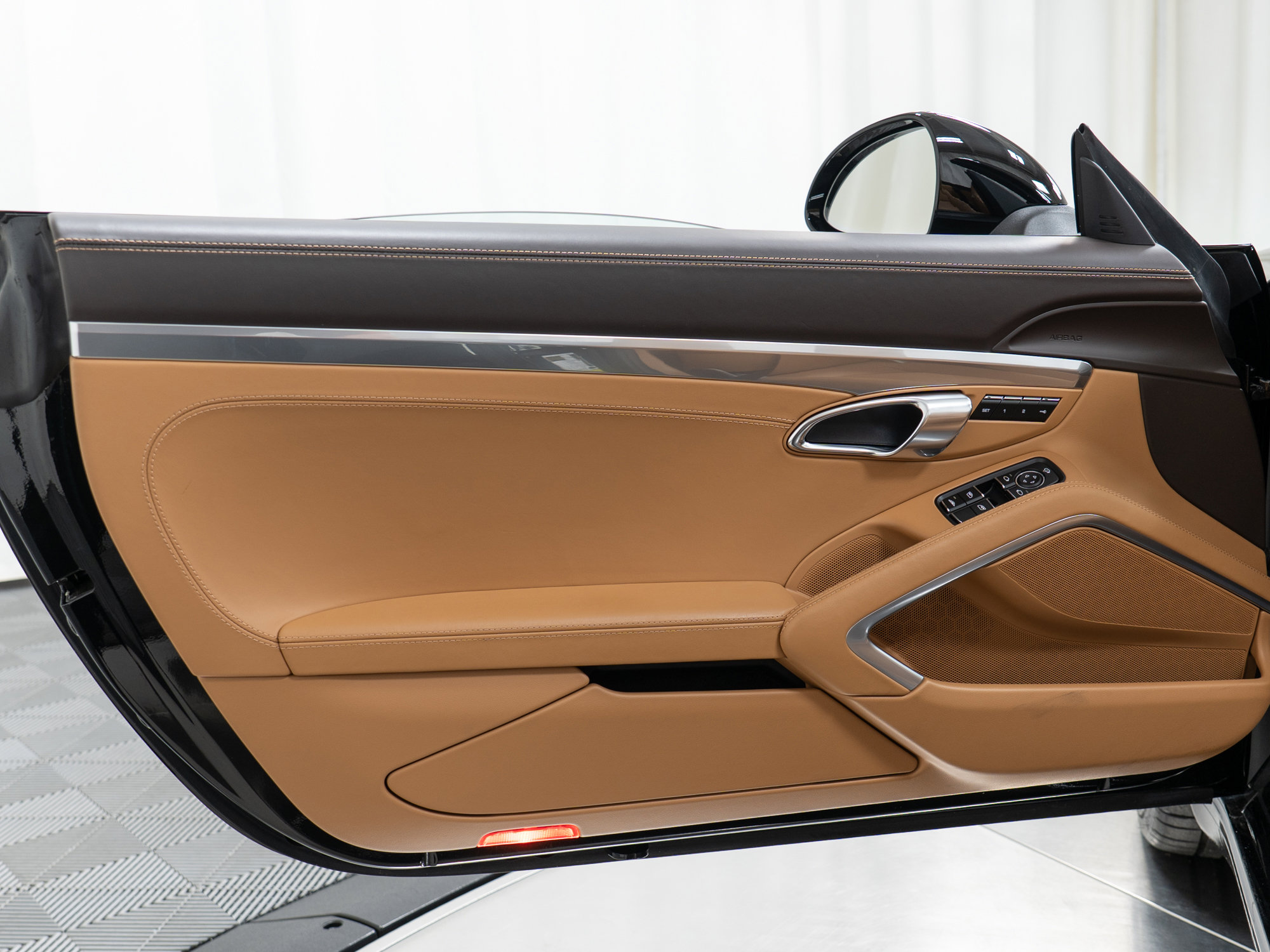 Certified 2019 Porsche 911 Carrera image 13