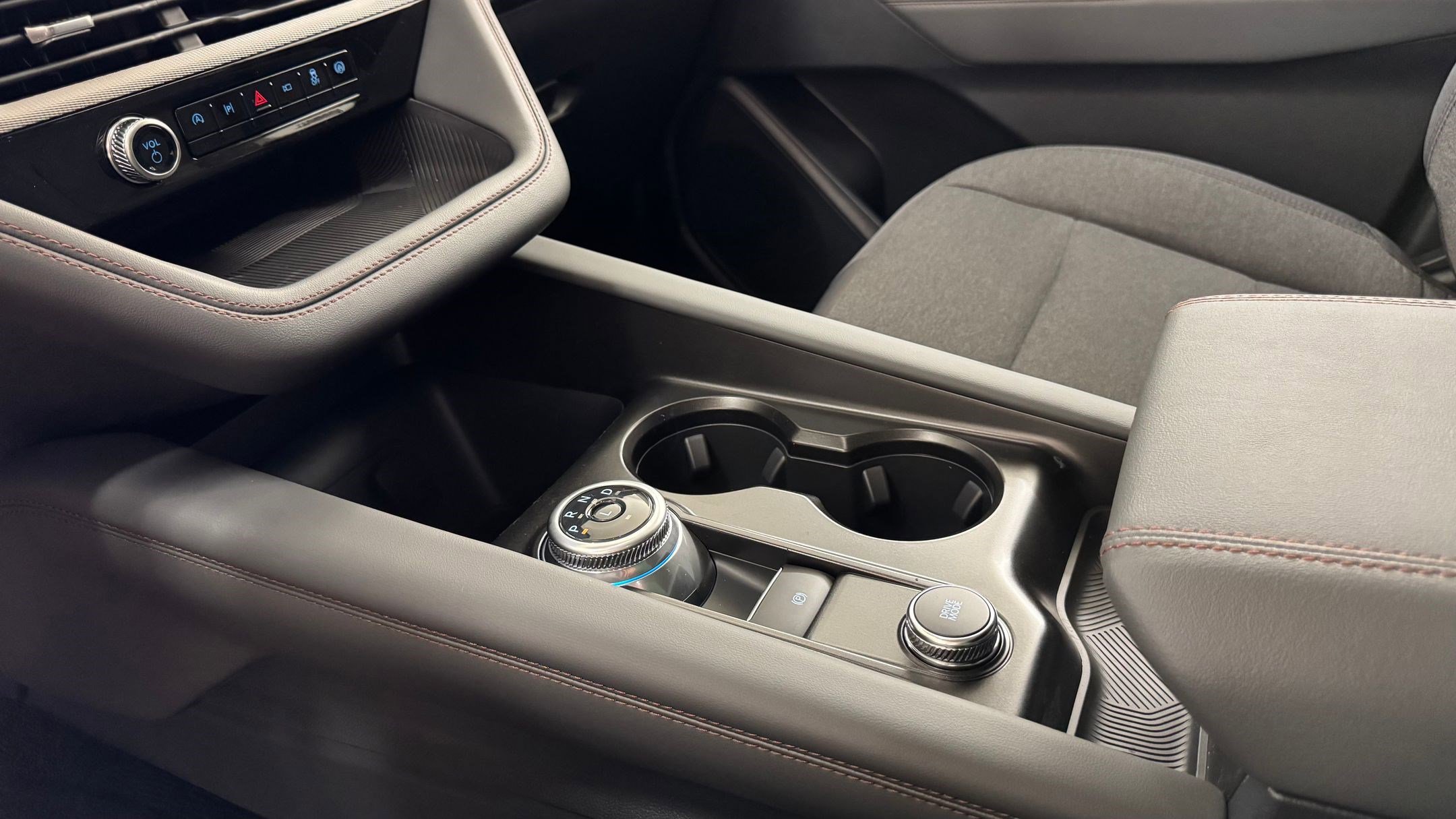 New 2026 Ford Explorer Active image 30