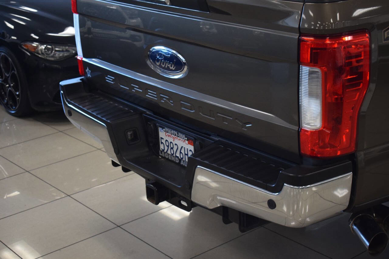 Used 2017 Ford F350 XLT w/ XLT Premium Package image 22