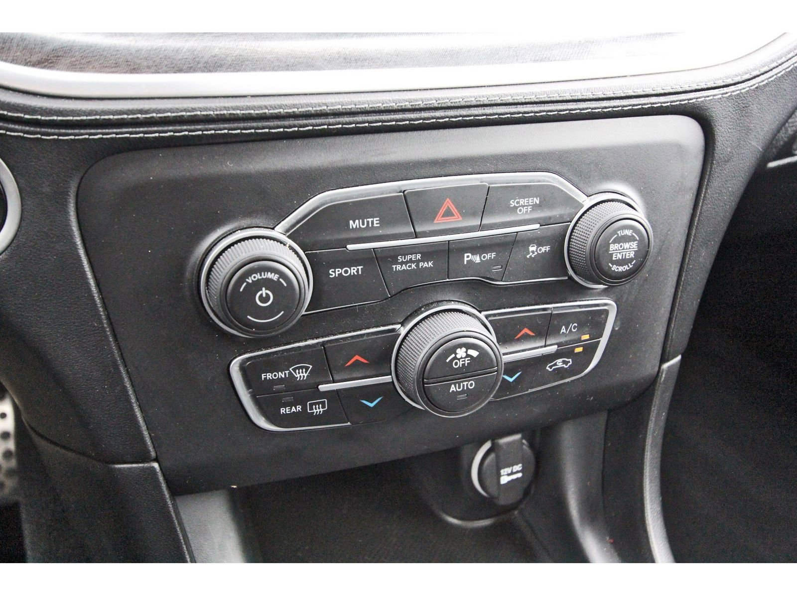 Used 2023 Dodge Charger R/T w/ Daytona Edition Group image 27