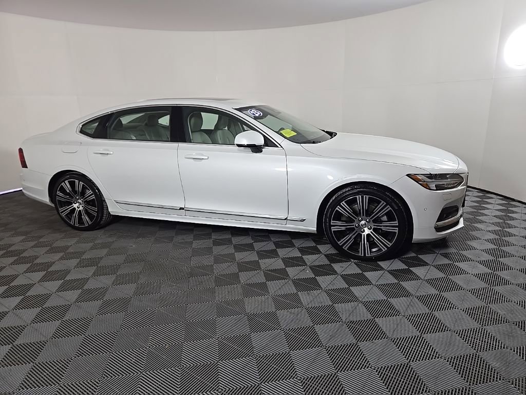 Certified 2023 Volvo S90 B6 Ultimate image 4