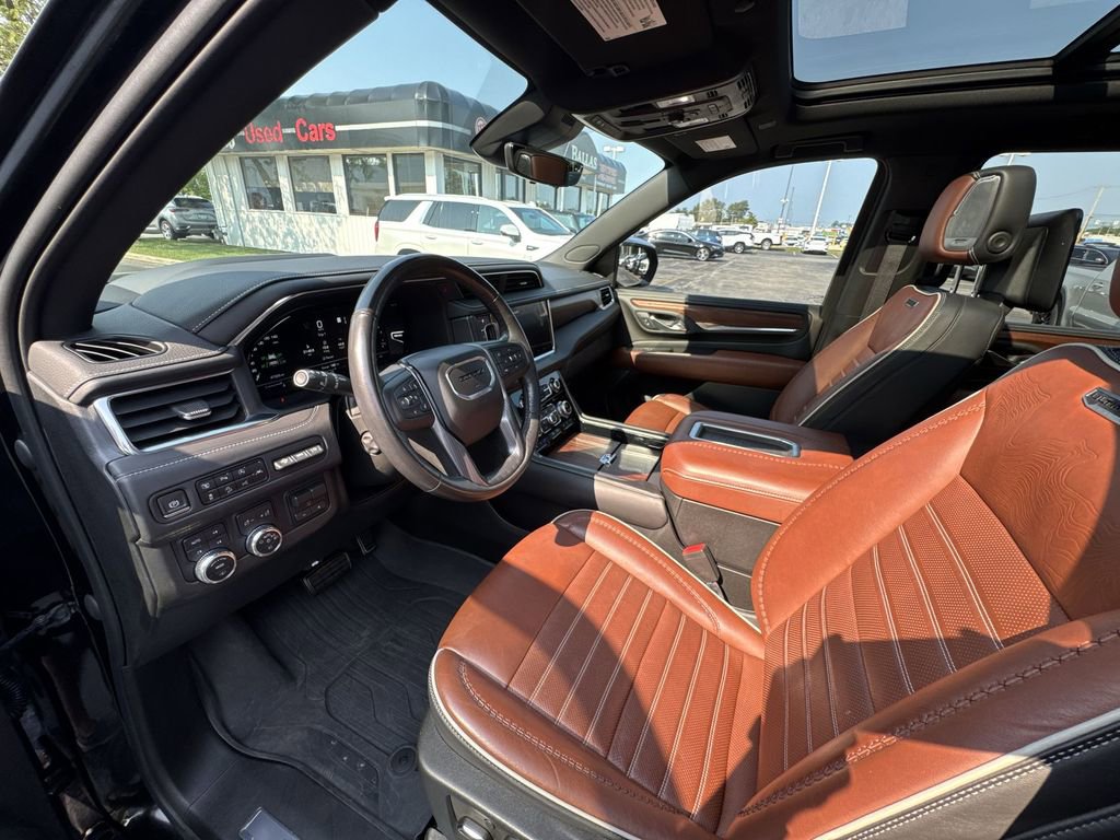 Certified 2023 GMC Yukon Denali Ultimate image 10