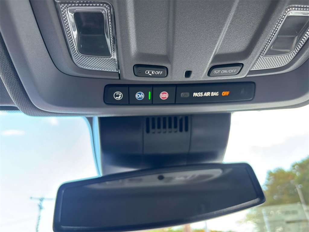 New 2025 GMC Sierra 3500 Pro w/ Convenience Package image 12