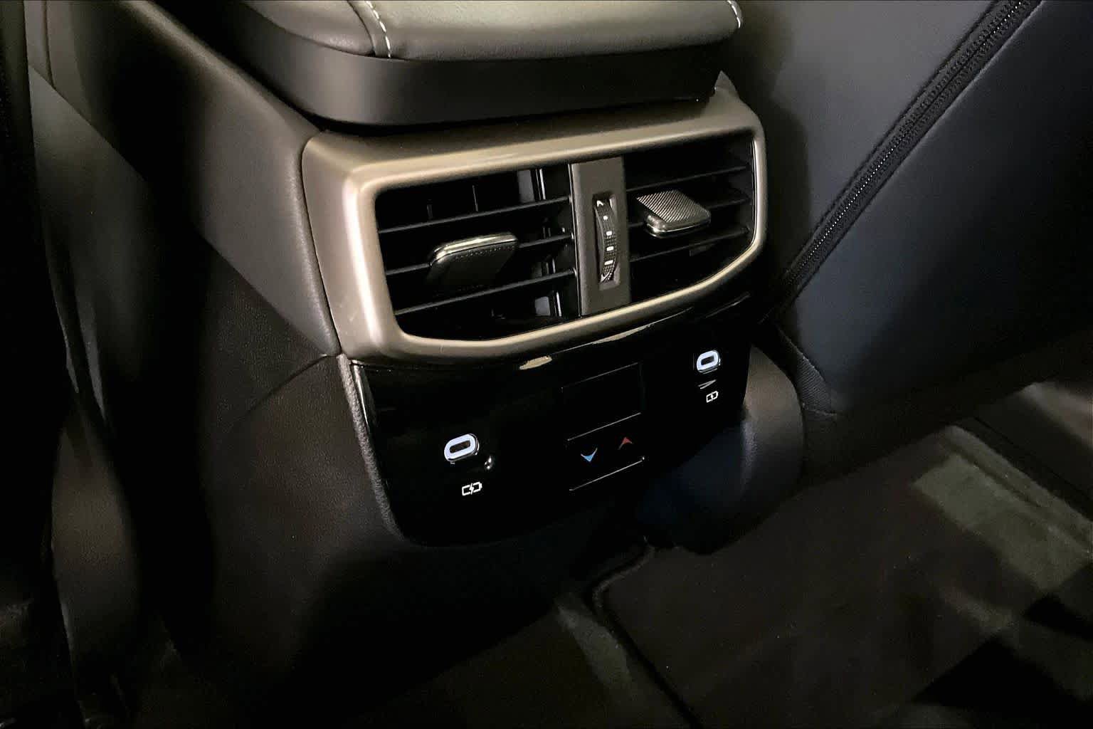 Used 2025 Lexus RX 350 FWD w/ Accessory Package image 34