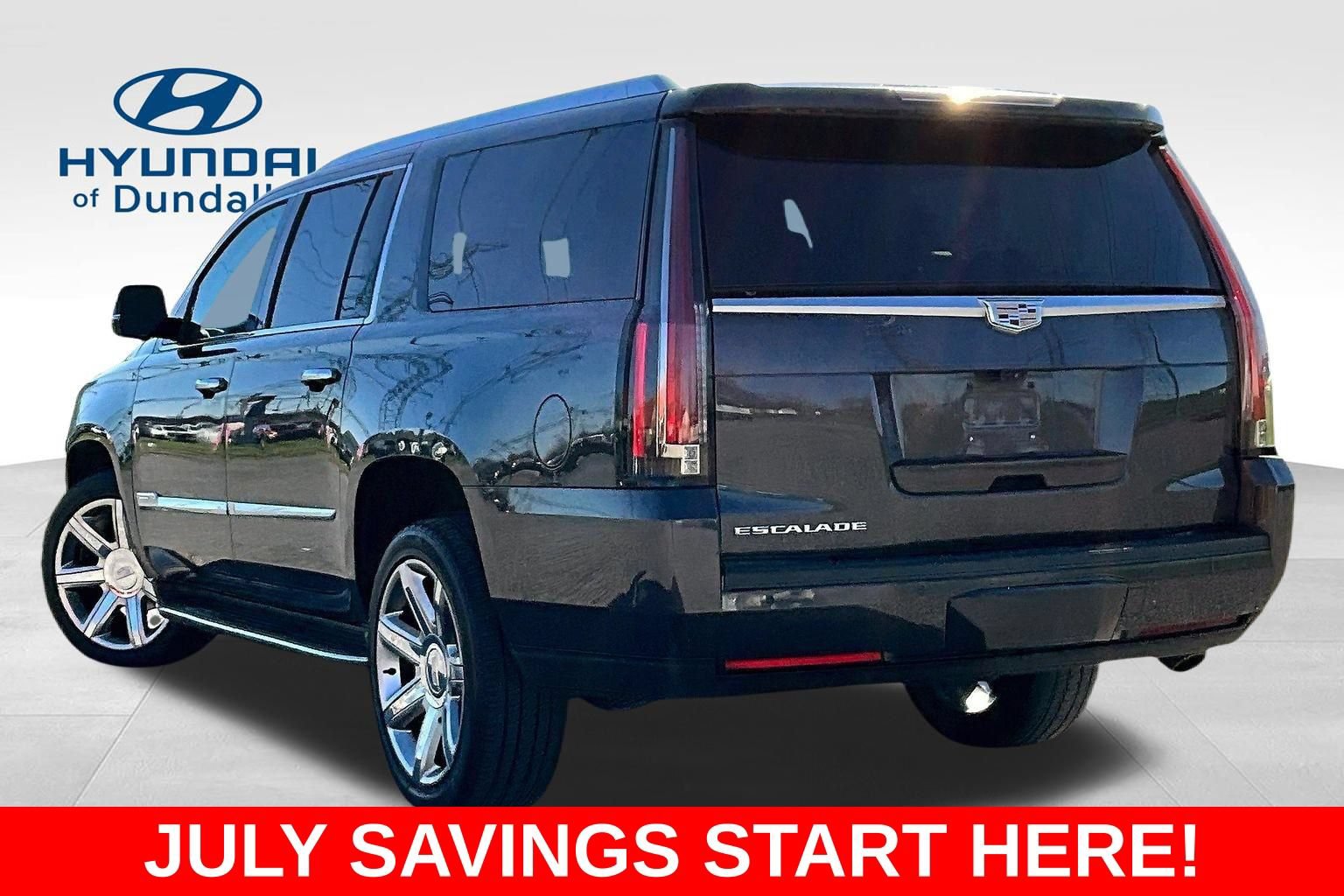 Used 2018 Cadillac Escalade ESV Luxury AWD/4WD image 5