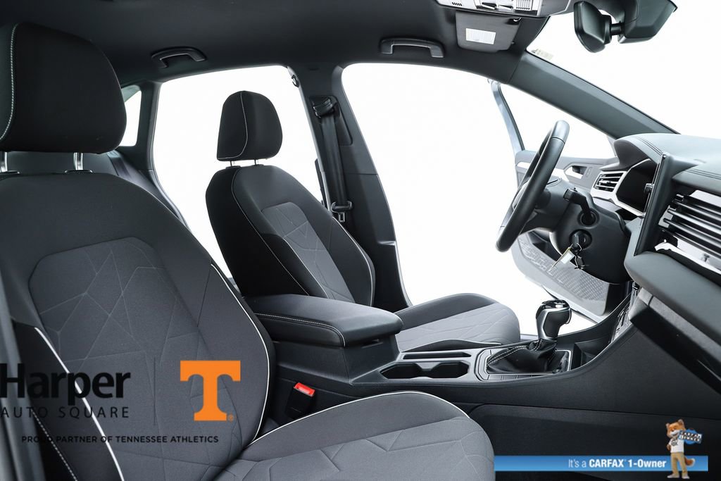 Used 2025 Volkswagen Jetta Sport image 35