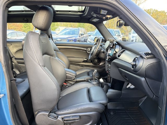 Used 2023 MINI Cooper S FWD image 15