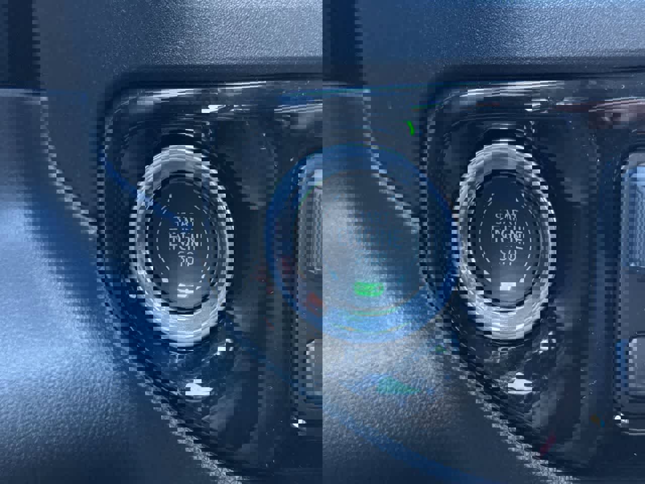 New 2026 GMC Sierra 1500 SLE w/ LPO, Black Badging Package image 29