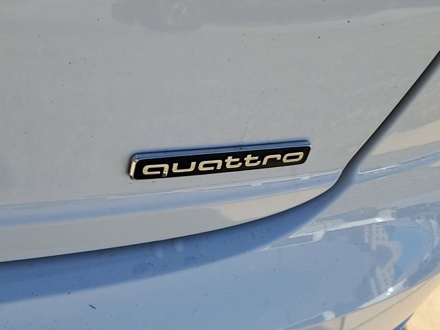 Used 2022 Audi Q8 Prestige w/ Prestige Package image 35