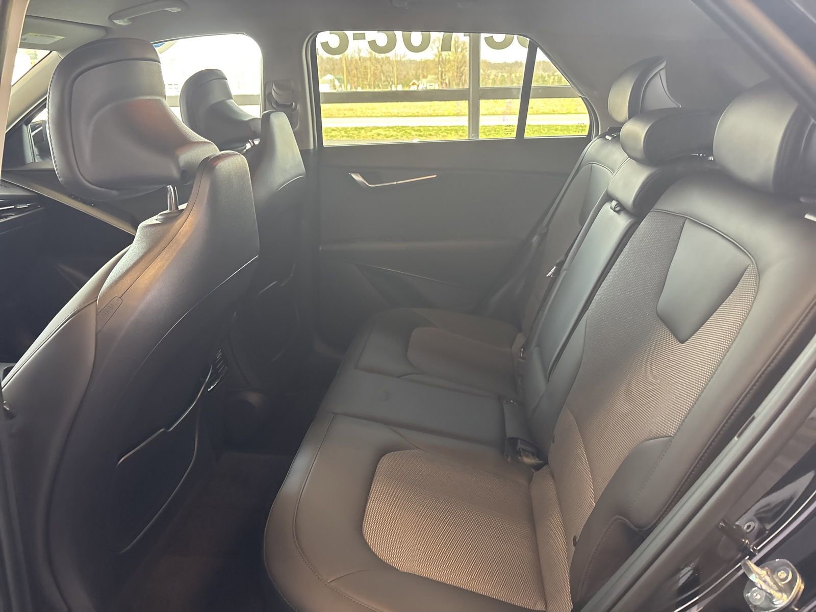 New 2025 Kia Niro EX image 11