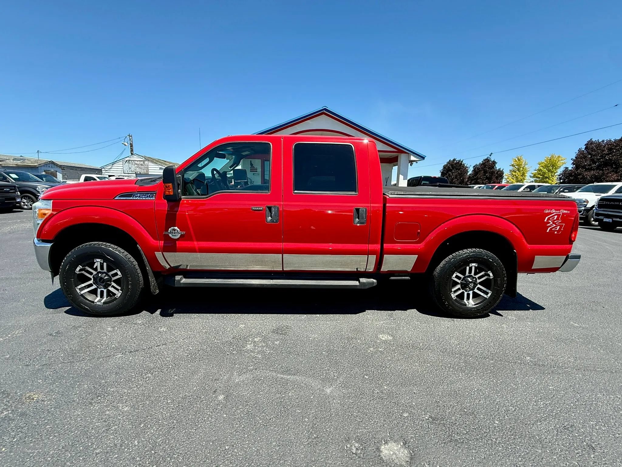 Used 2012 Ford F250 XLT w/ Advanced Security Group AWD/4WD image 2