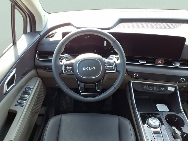 New 2026 Kia Carnival SX FWD image 4