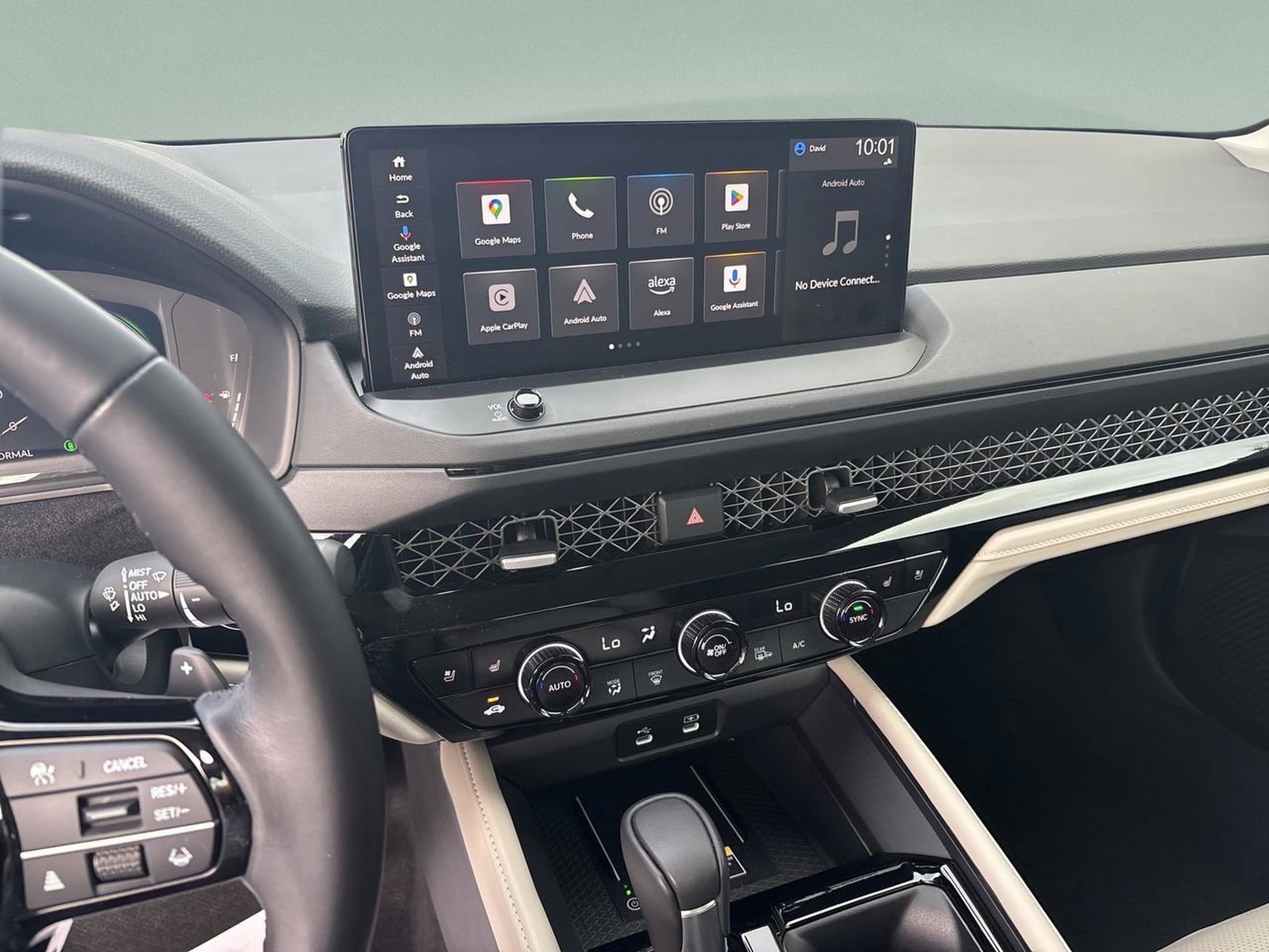 Used 2024 Honda Accord Touring image 13