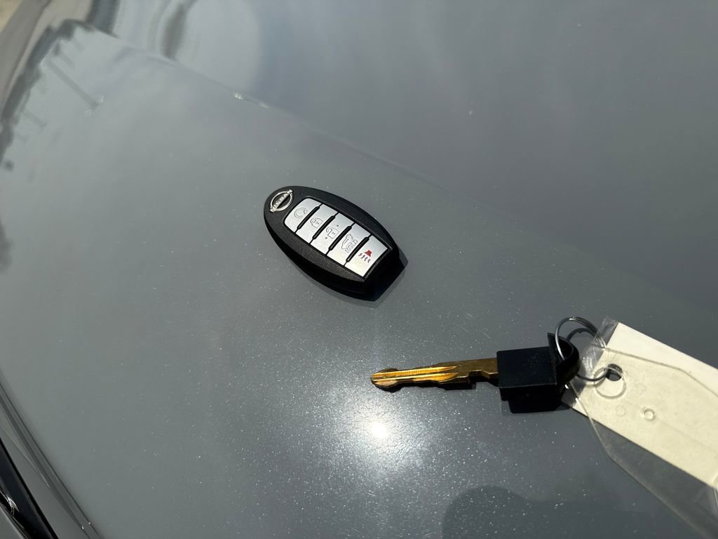 Used 2024 Nissan Murano SL AWD/4WD image 35