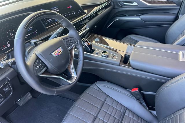 Used 2024 Cadillac Escalade ESV Sport Platinum w/ LPO, ONYX Package image 10