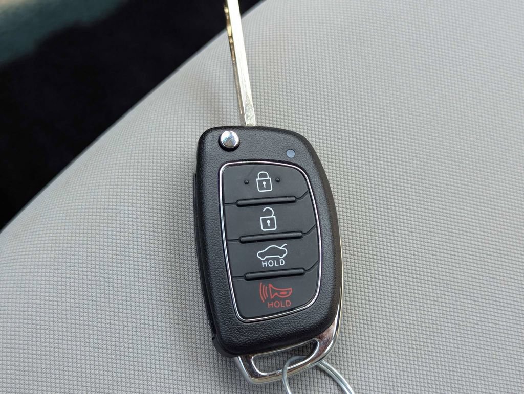 Used 2019 Hyundai Sonata SE FWD image 27