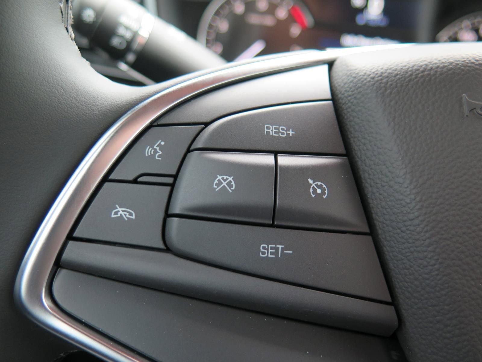 New 2026 Cadillac XT5 Luxury image 20