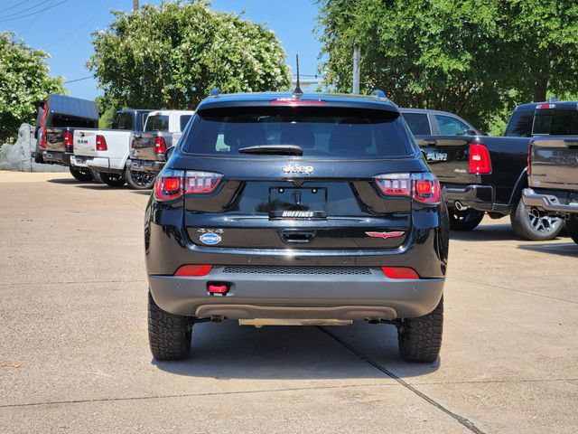 Certified 2024 Jeep Compass Trailhawk AWD/4WD image 6