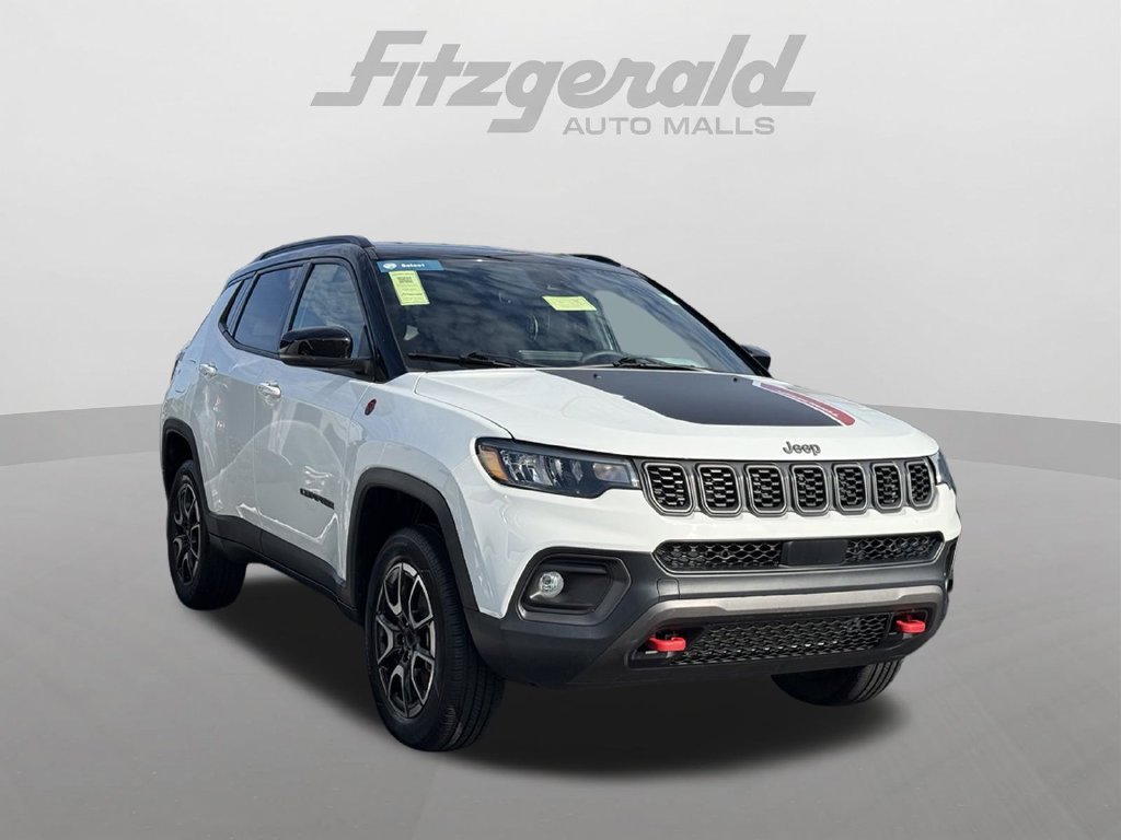 Used 2024 Jeep Compass Trailhawk