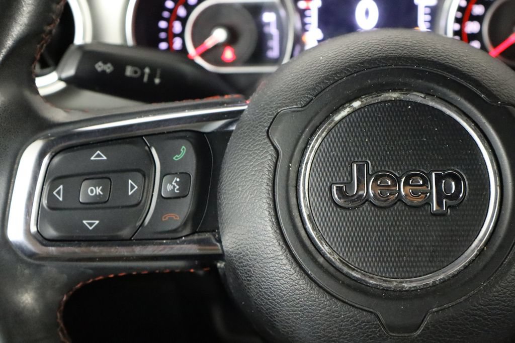 Used 2019 Jeep Wrangler Unlimited Rubicon AWD/4WD image 8