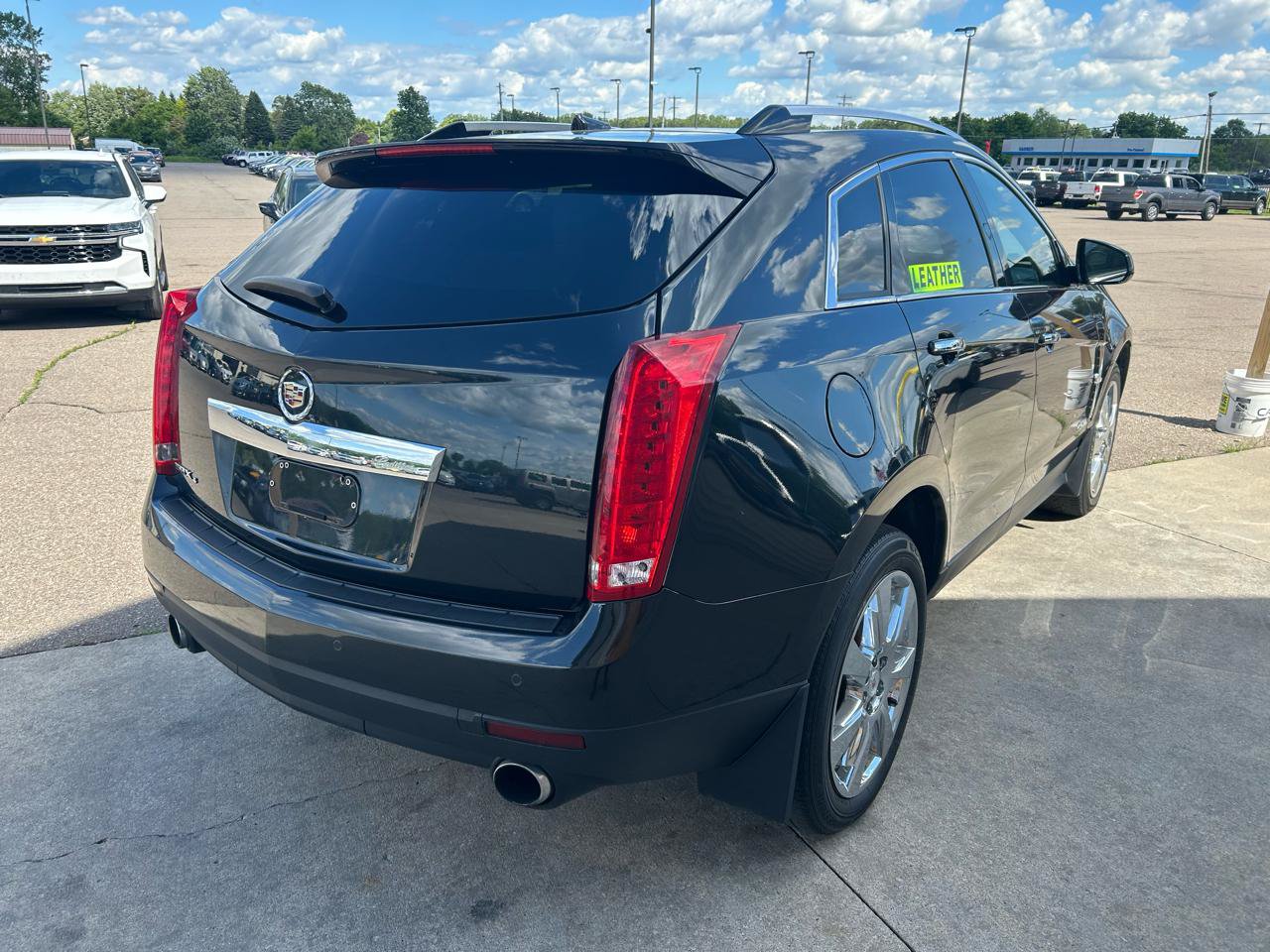 Used 2011 Cadillac SRX Premium AWD/4WD image 5