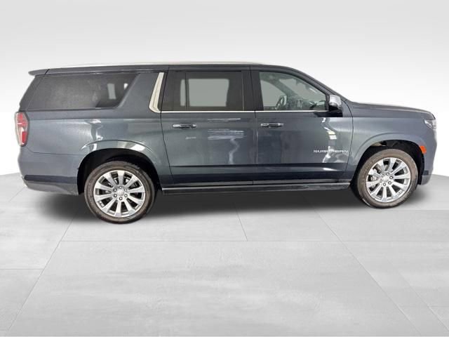 Used 2022 Chevrolet Suburban Premier AWD/4WD image 6