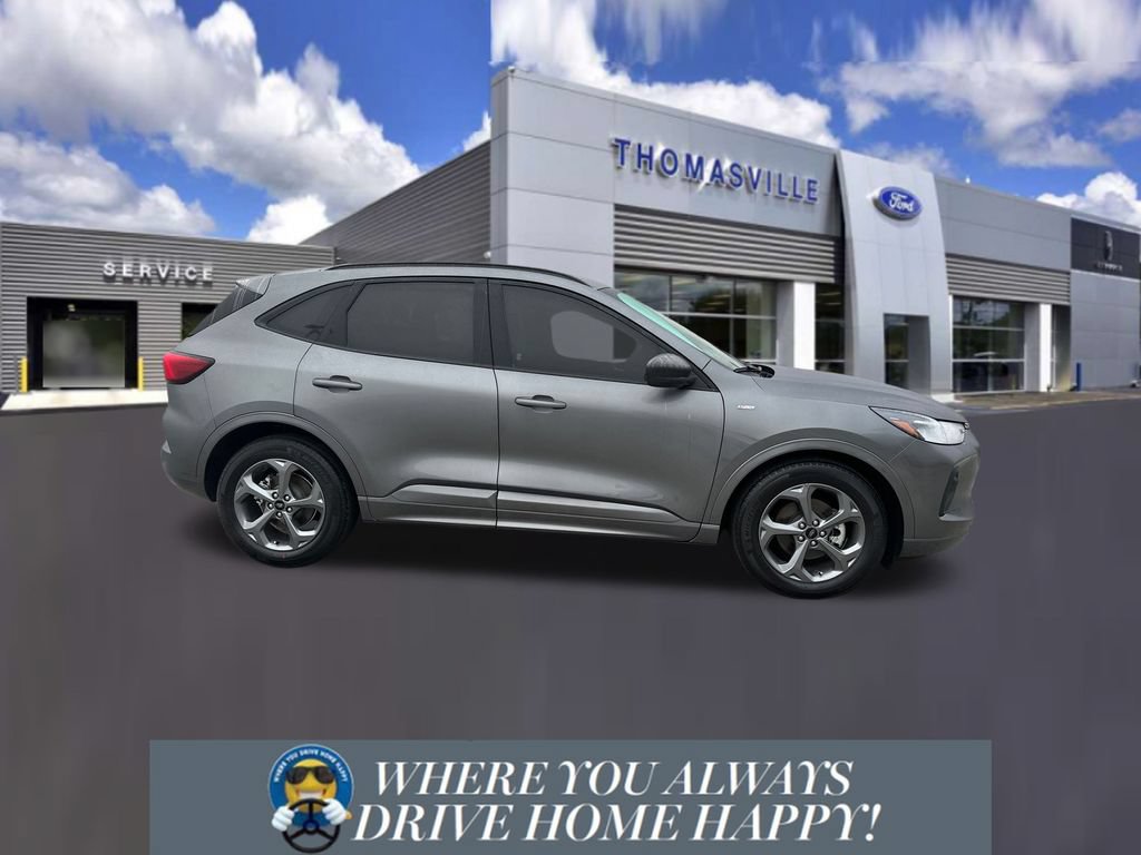 Used 2023 Ford Escape ST-Line w/ Tech Pack #1 FWD image 2