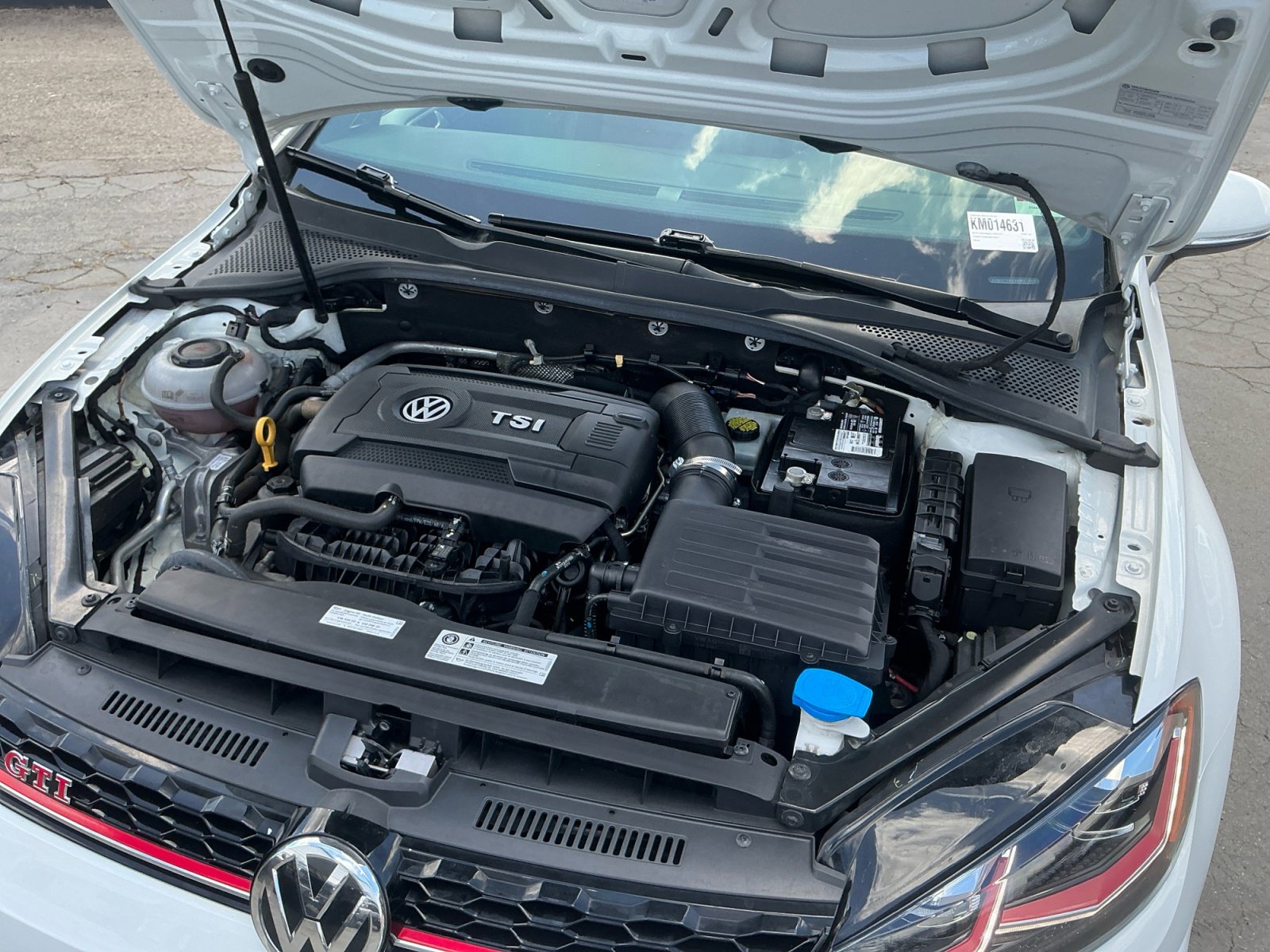 Used 2019 Volkswagen GTI SE w/ SE Experience Package FWD image 23