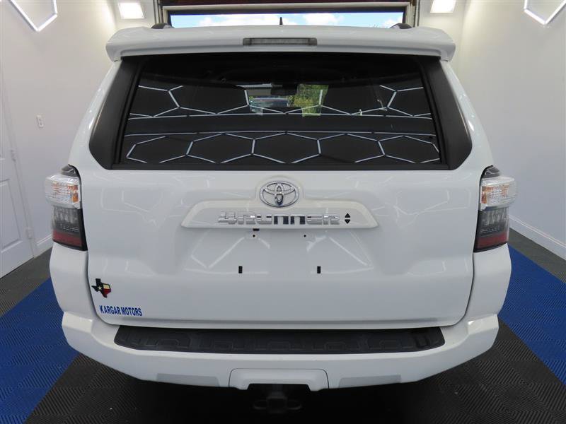 Used 2024 Toyota 4Runner SR5 RWD image 11